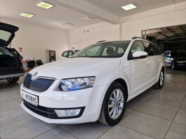 سكودا أوكتافيا 2015 (Skoda Octavia)